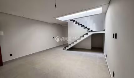 Casa com 3 quartos à venda na Rua Tupi, 295, Cerâmica, São Caetano do Sul, 200 m2 por R$ 1.690.000