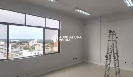 Sala comercial para alugar na Avenida José Loureiro da Silva, 1600, Centro, Gravataí, 132 m2 por R$ 2.500