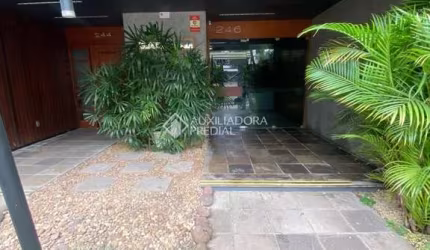 Sala comercial à venda na Rua Felipe Neri, 246, Auxiliadora, Porto Alegre, 57 m2 por R$ 180.000