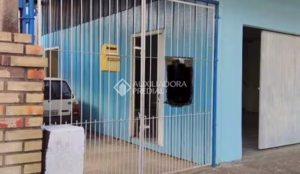 Casa com 2 quartos à venda na Rua Francelino Schimitz, 855, Cruzeiro, Gravataí, 240 m2 por R$ 230.000