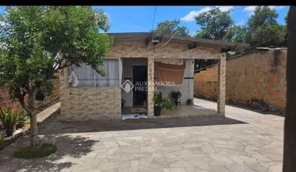 Casa com 3 quartos à venda na Florêncio Rosa da Silveira, 207, Parque Granja Esperança, Cachoeirinha, 80 m2 por R$ 307.400