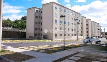 Apartamento com 2 quartos à venda na Avenida Família Gonçalves Carneiro, 441, Cavalhada, Porto Alegre, 48 m2 por R$ 170.000