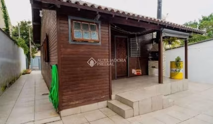 Casa com 2 quartos à venda na Rua Getúlio Celso Nunes, 46, Loteamento Jardim Timbaúva, Gravataí, 60 m2 por R$ 239.400