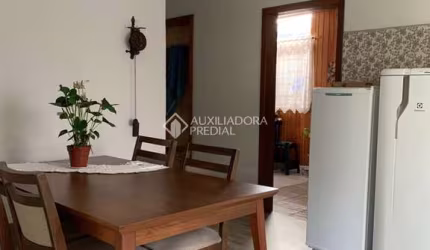 Casa com 3 quartos à venda na Rua Conselheiro Joaquim Fialho, 432, Parque dos Anjos, Gravataí, 72 m2 por R$ 351.000
