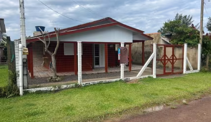 Casa com 2 quartos à venda na Travessa Pedrão, 1092, Centro, Balneário Pinhal, 155 m2