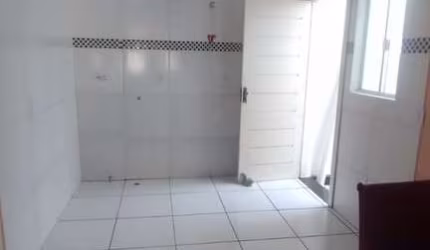 Casa com 2 quartos para alugar na Pedro Gil, 16, Vila Cledi, Gravataí, 77 m2 por R$ 1.600