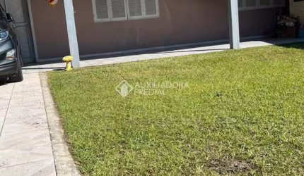 Casa com 2 quartos à venda na Humberto Castelo Branco, 742, Presidente (Distrito), Imbé, 90 m2 por R$ 375.000
