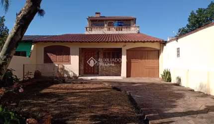 Casa com 4 quartos à venda na Rua Curitibanos, 128, Bom Princípio, Gravataí, 220 m2 por R$ 749.000