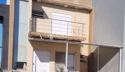 Casa em condomínio fechado com 2 quartos à venda na Rua Tancredo Neves, 5, Jansen, Gravataí, 100 m2 por R$ 680.000