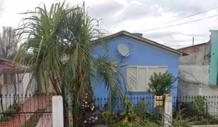Casa com 2 quartos para alugar na Joaçaba, 241, COHAB A, Gravataí, 85 m2 por R$ 2.520