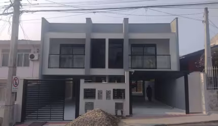 Casa com 3 quartos à venda na Rua Virgilino Ferreira de Souza, 657, Barreiros, São José, 171 m2 por R$ 980.000