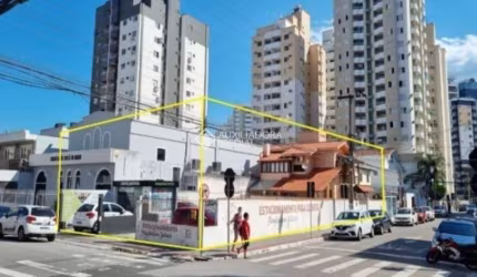 Casa comercial à venda na Avenida Salvador Di Bernardi, 805, Campinas, São José, 150 m2 por R$ 2.200.000