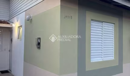 Casa com 3 quartos à venda na Avenida Paulo Roberto Vidal, 2490, Bela Vista, Palhoça, 410 m2 por R$ 330.000