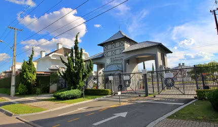 CASA ALTO PADRÃO PORTEIRA FECHADA
