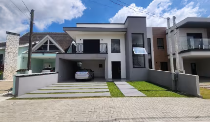 Casa 4 Dormitórios sendo 1 suite - Residencial Umbara