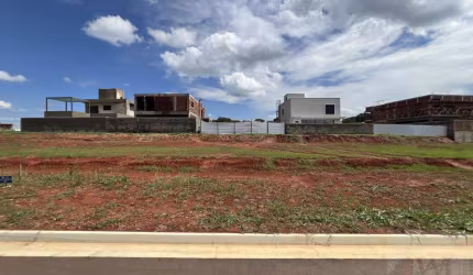 Lote em Condomínio Fechado para Venda em Goiânia, Jardins França