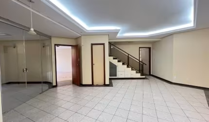 Sobrado Nova Suíça Goiânia