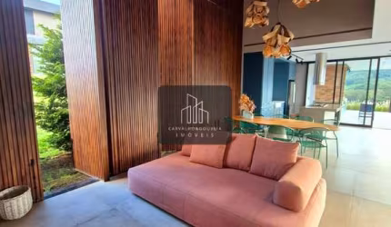 CASA À VENDA NO SERRAS ALTAS GOLF ESTATE