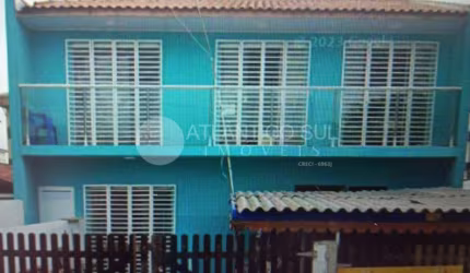 Sobrado na Praia 25m do Mar com 2 quartos, 3 banheiros, Piscina e churrasqueira