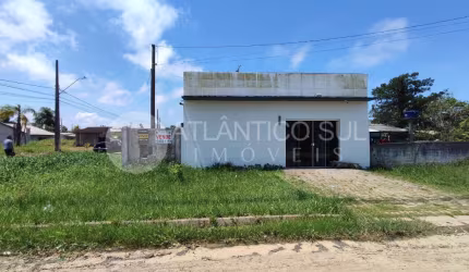 Casa à venda com ponto comercial no SOLIMAR, MATINHOS - PR
