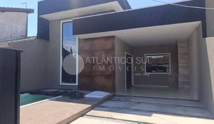 Casa nova com piscina na praia, À VENDA em PONTAL DO PARANA - PR