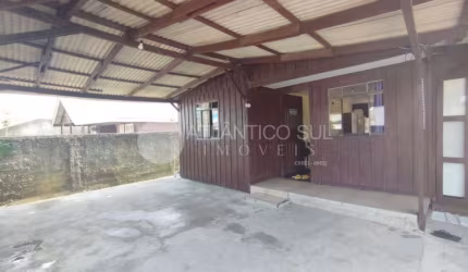 Casa mista com amplo espaço de terreno à venda, CURRAIS , MATINHOS  - PR