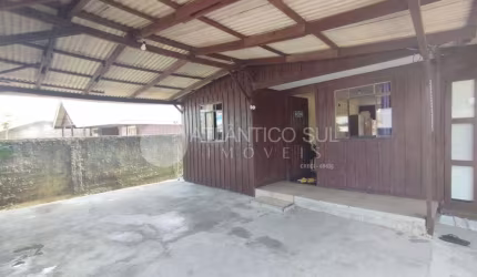 Casa mista com amplo espaço de terreno à venda, CURRAIS , MATINHOS  - PR