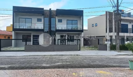 Excelente sobrado a 50m do Mar, localizado em Canoas - Pontal do Paraná
