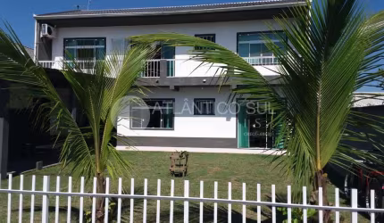 Excelente sobrado à Venda com 04 Quartos, SHANGRI-LÁ, PONTAL DO PARANÁ- PR