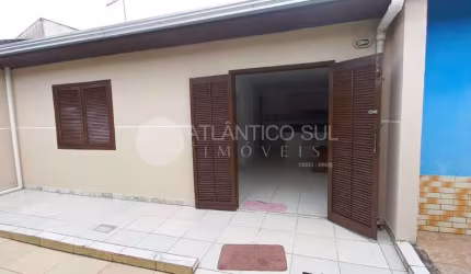 Casa a Venda No Balneário Beltrami a 300 metros do Mar em  PONTAL DO PARANA - PR
