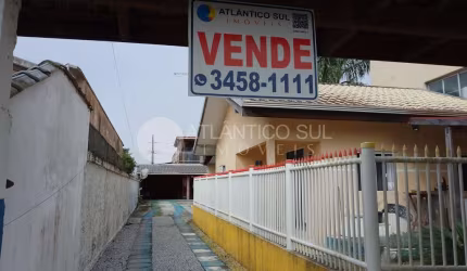 Duas Casa no mesmo terreno, Praia de Leste, PONTAL DO PARANA - PR