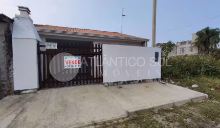 Casa à venda, 200 metros do mar no Balneário JUNARA, MATINHOS - PR