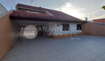 Sobrado para locação a 50 metros do mar, Monções, MATINHOS - PR