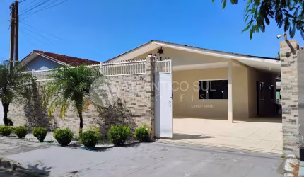 Casa à venda com 06 quartos, Praia de Leste, PONTAL DO PARANA - PR