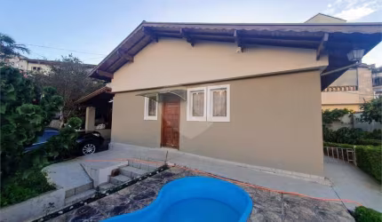 Casa com 4 quartos à venda em Santa Ângela - MG