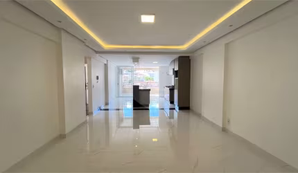 Apartamento à venda em Centro - MG