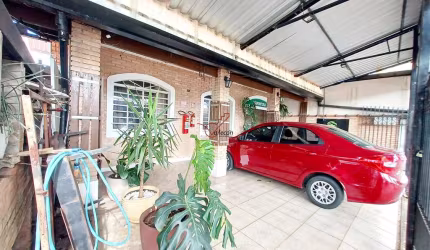 Casa 4 dormitórios com Edícula à Venda no Bosque dos Eucaliptos em São José dos