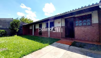 Casa com 3 dormitórios no bairro Bom Sucesso