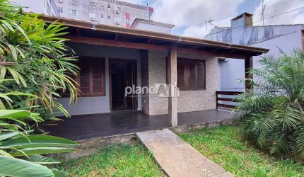 Casa Comercial para aluguel, com 443m², 3 quartos 1 suíte - Centro - Gravataí / RS por R$ 8.800,00