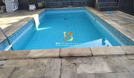 Casa com 5 quartos à venda na Dalva, 24, Largo do Barradas, Niterói por R$ 800.000