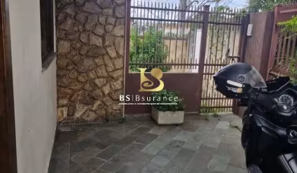 Casa com 3 quartos à venda na José de Alencar, 129, Largo do Barradas, Niterói por R$ 480.000