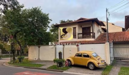 Casa com 4 quartos à venda na Professor Álvaro Caetano, 348, Camboinhas, Niterói por R$ 2.000.000