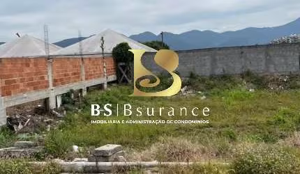 Terreno em condomínio fechado à venda na Avenida Ailton Henrique da Costa, Recreio dos Bandeirantes, Rio de Janeiro por R$ 550.000