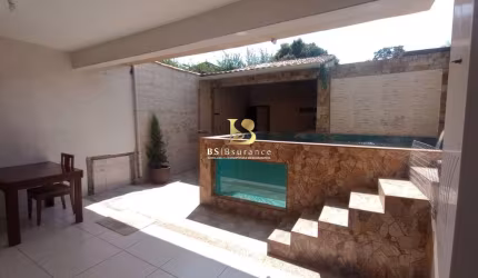 Casa com 3 quartos à venda na Carlos V  ( Quinto ), 120, Porto da Pedra, São Gonçalo por R$ 350.000