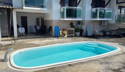 Casa em condomínio fechado com 3 quartos à venda na Estrada Washington Luís, 520, Sapê, Niterói por R$ 775.000