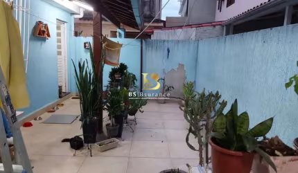 Casa com 3 quartos à venda na Luís Camilo, 56, Gradim, São Gonçalo por R$ 298.000