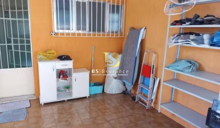 Casa com 3 quartos à venda na Rua Professor Pimentel, 27, Barro Vermelho, São Gonçalo por R$ 320.000