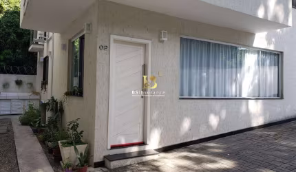 Casa em condomínio fechado com 4 quartos à venda na Rua Doutor Oliveira Botelho, 102, São Francisco, Niterói por R$ 1.250.000