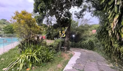 Casa com 5 quartos à venda na Pastor Erasmo Braga, 787, Sapê, Niterói por R$ 1.200.000