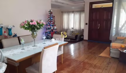 Casa em condomínio fechado com 3 quartos à venda na Avenida Professor Florestan Fernandes, 1024, Camboinhas, Niterói por R$ 2.700.000